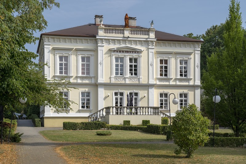 Hotel Morris Nový Bor in Novy Bor, Czechia