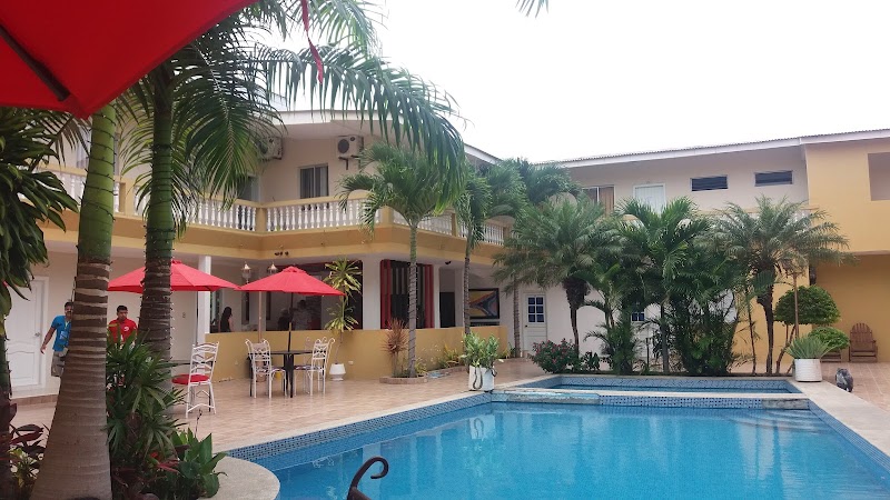 Hotel Oasis in La Libertad, Ecuador
