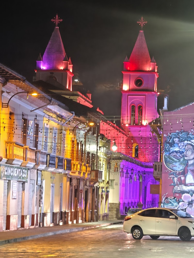 Hotel Palacio Real in Santo Domingo de los Colorados, Ecuador
