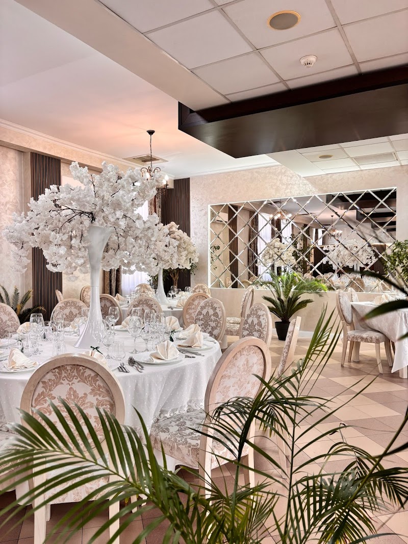 Hotel Premier in Botosani, Romania