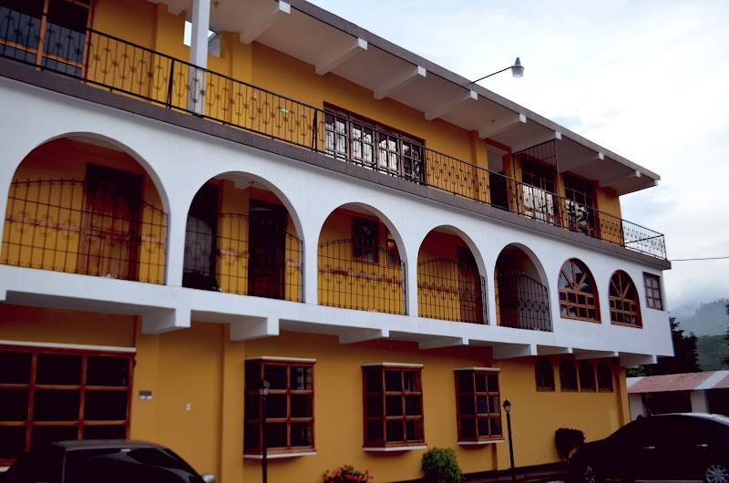 Hotel S&J Bella Luna in Quetzaltenango, Guatemala