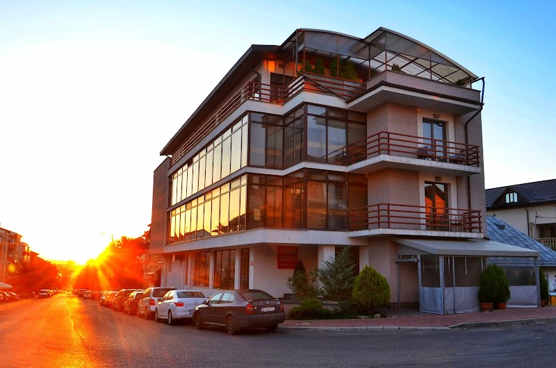 Hotel Santa Fe in Gura Humorului, Romania