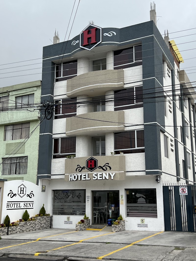 Hotel Seny in Ambato, Ecuador