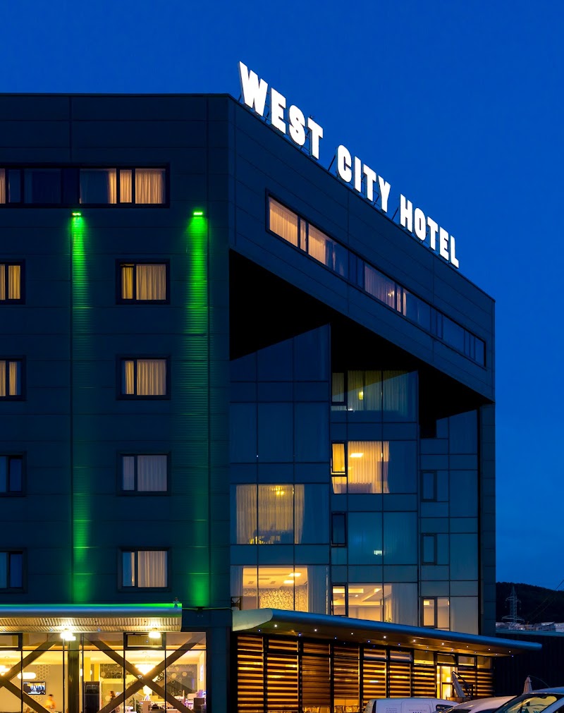 Hotel West City in Suceava, Romania