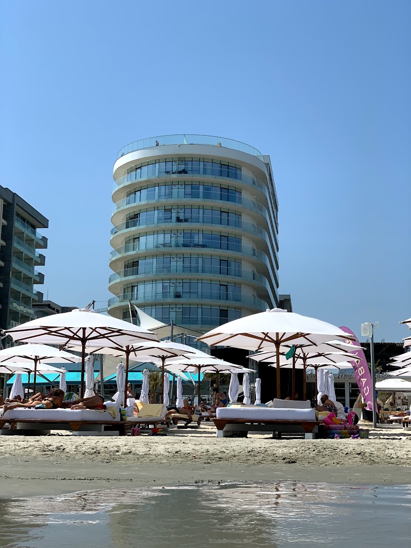 Hotel White Tower in Navodari, Romania