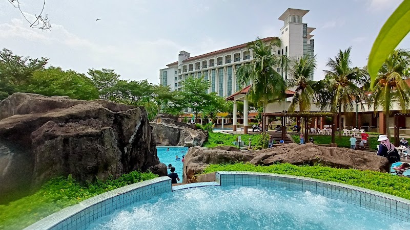 Nilai Springs Resort Hotel in Kampung Baharu Nilai, Malaysia