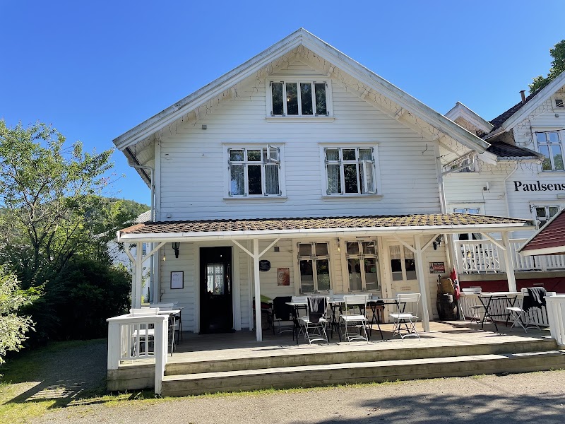 Paulsens Hotel in Lyngdal, Norway