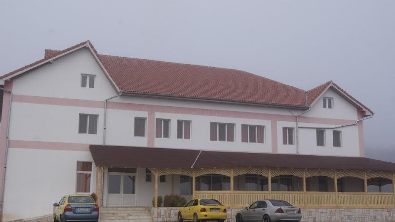 Pensiunea La Plopi in Hateg, Romania