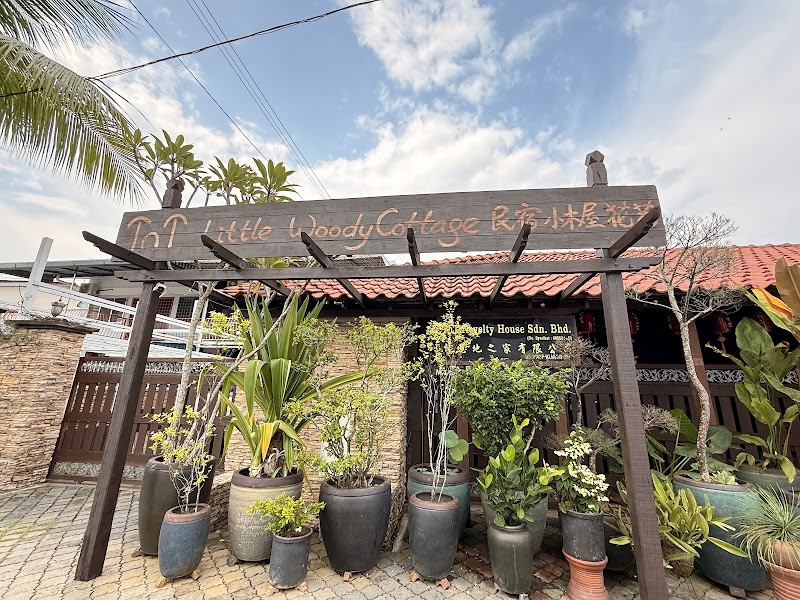 TnT Novelty House in Teluk Intan, Malaysia