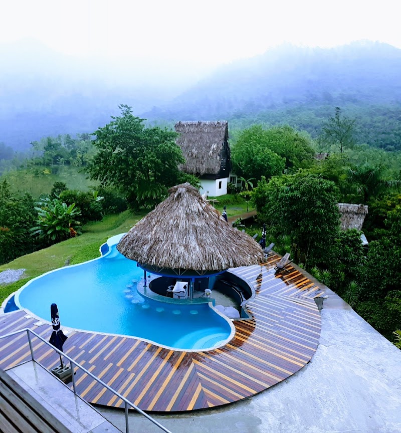 Zephyr Lodge in Lanquin, Guatemala
