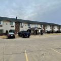 American Inn and Suites