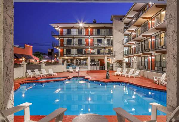Americana Inn & Suites in Pigeon Forge, Tennessee, United States