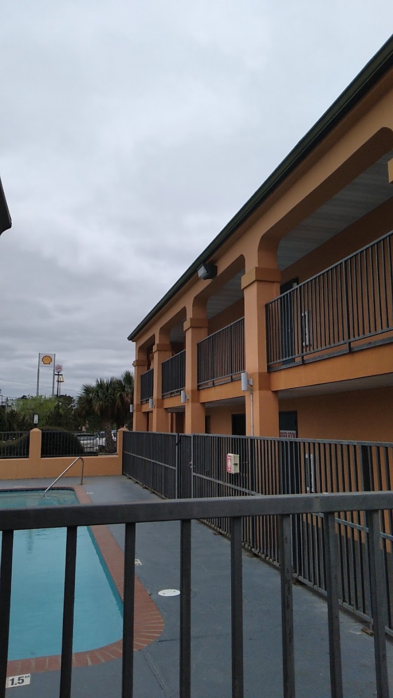 Americas Best Value Inn Denham Springs Baton Rouge in Denham Springs, Louisiana, United States