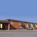 Americas Best Value Inn & Suites St. Cloud