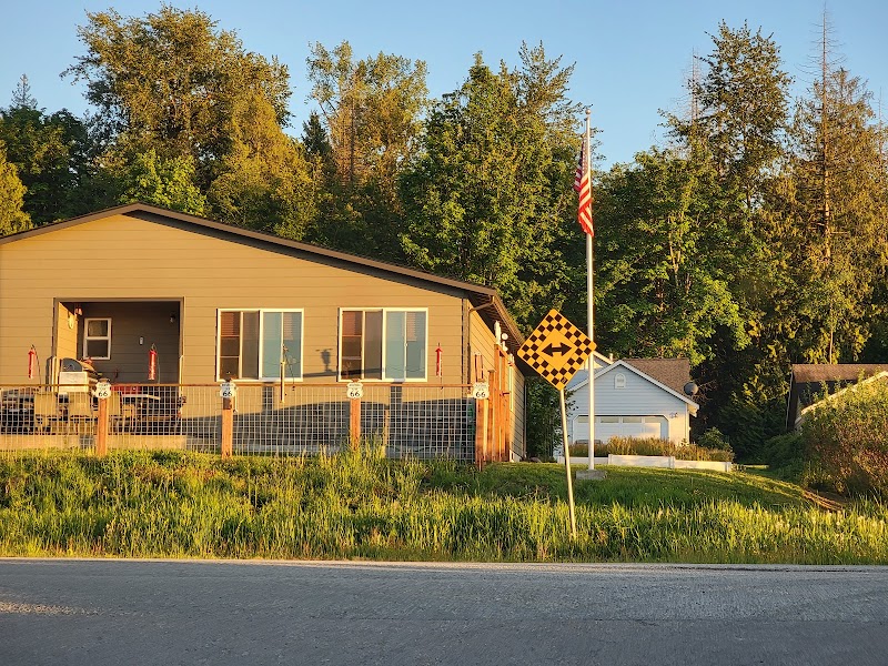 Axton Road Bed & Breakfast in Blaine, Washington, United States