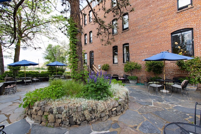 Balch Hotel in Oregon City, Oregon, United States