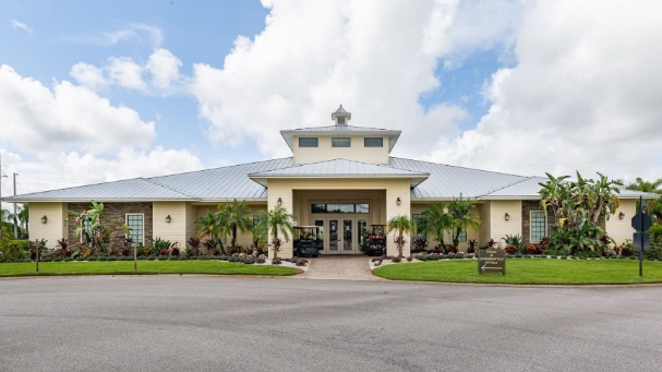 Bay Lake RV Resort in Eustis, Florida, United States