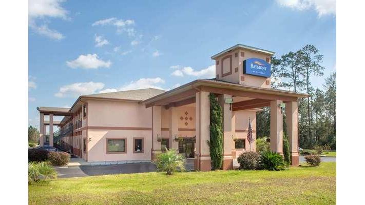 Baymont by Wyndham Midway/Tallahassee in Midway, Florida, United States