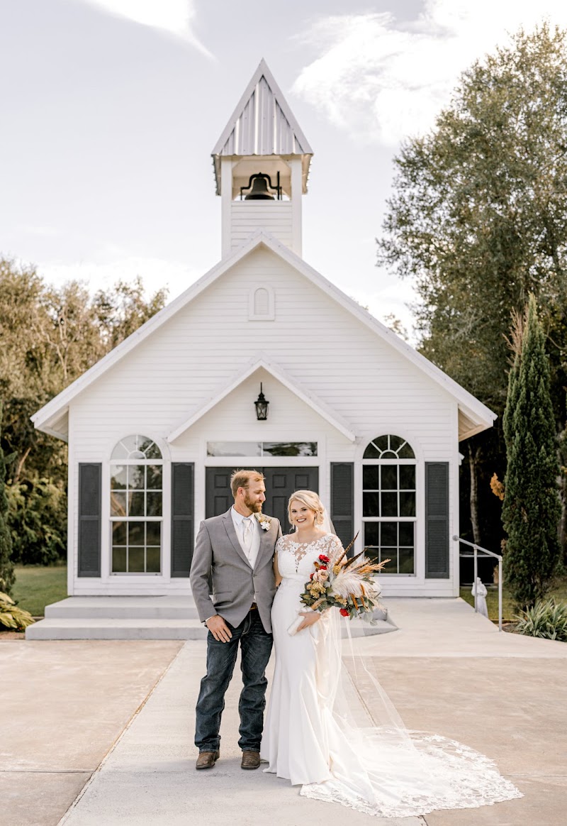 Beneath the Oaks Retreat in Gilmer, Texas, United States