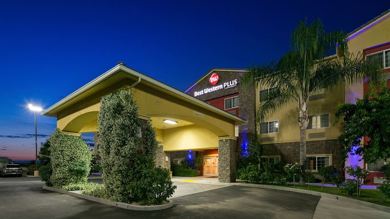 Best Western Plus Wasco Inn & Suites in Shafter, California, United States