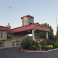 Bridgeway Inn & Suites – Portland Airport