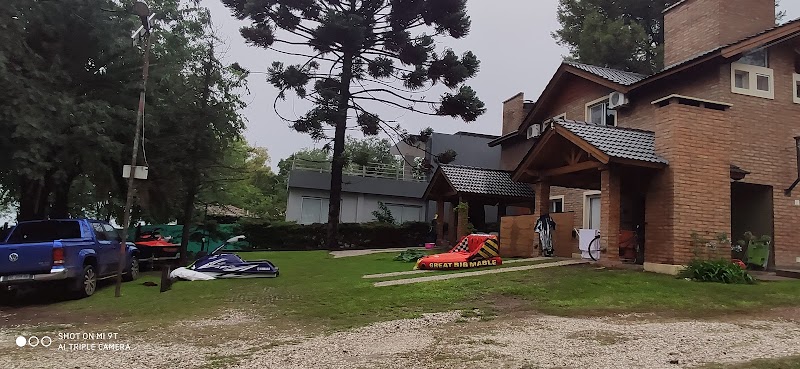 Cabañas El Amanecer in Villa Rumipal, Argentina