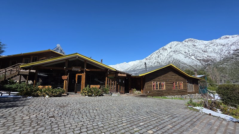 Casa Ishi in San Jose de Maipo, Chile