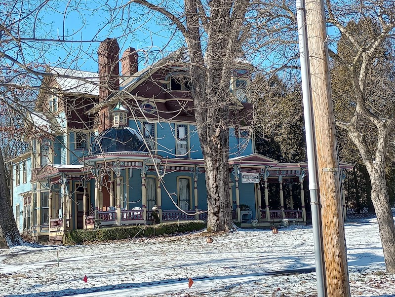 Charles Nelson Schmick House in Columbiana, Ohio, United States
