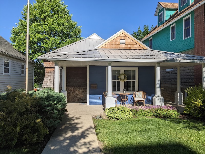 Chestnut House in Winona Lake, Indiana, United States