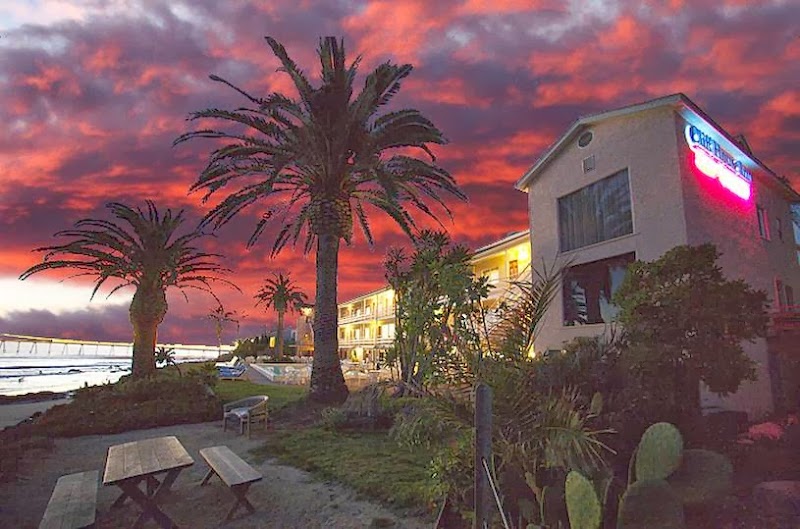 Cliff House Inn in Carpinteria, California, United States