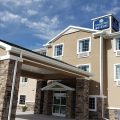 Cobblestone Hotel & Suites Torrington