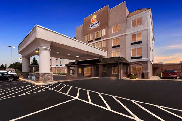 Comfort Inn & Suites in Heath, Ohio, United States