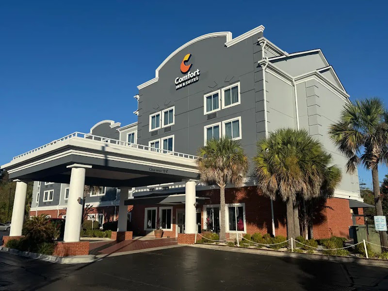 Comfort Inn & Suites North Charleston - Ashley Phosphate in North Charleston, South Carolina, United States