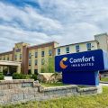 Comfort Inn & Suites Shawnee – Kansas City