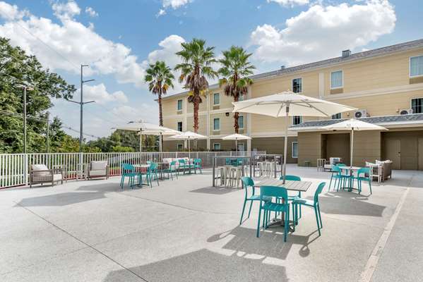 Comfort Inn & Suites Tallahassee North - I-10 Capital Circle in Tallahassee, Florida, United States