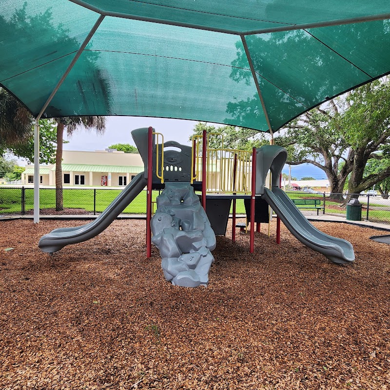 Cooper City is primarily a residential area and does not have hotels or B&Bs. in Cooper City, Florida, United States