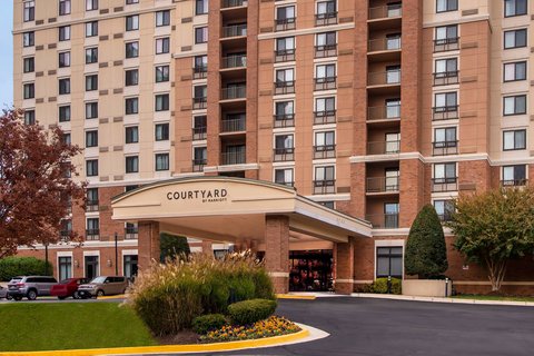 Courtyard by Marriott Dunn Loring Fairfax in Annandale, Virginia, United States