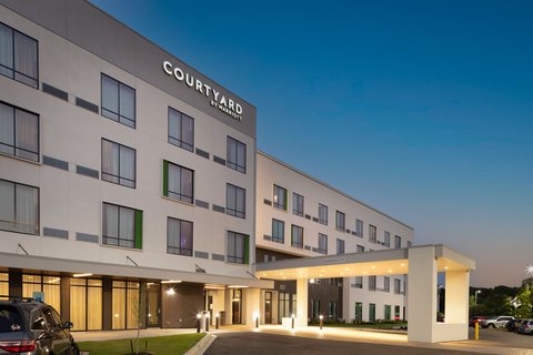 Courtyard by Marriott Memphis East/Bartlett in Bartlett, Tennessee, United States