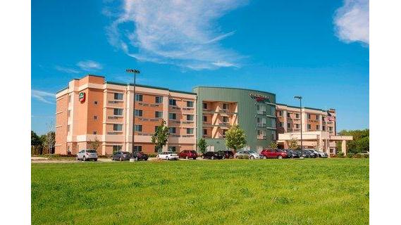 Courtyard by Marriott Milwaukee Airport in Greendale, Wisconsin, United States