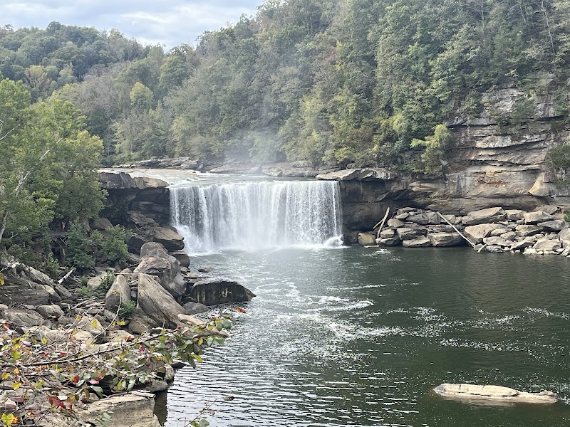 Cumberland Falls State Resort Park in Corbin, Kentucky, United States