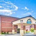 Days Inn & Suites by Wyndham Jeffersonville IN