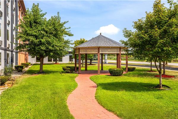 Days Inn and Suites by Wyndham Hammond, IN in Hammond, Indiana, United States