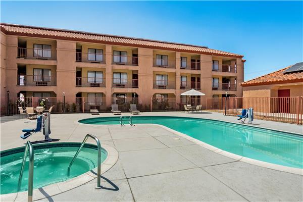 Days Inn by Wyndham Fontana / Rialto in Rialto, California, United States