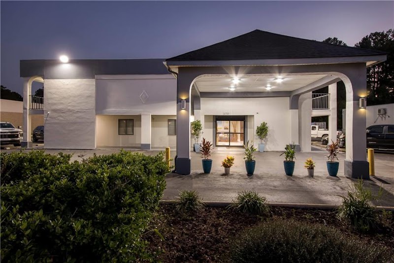 Days Inn by Wyndham Goose Creek in Goose Creek, South Carolina, United States