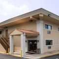 Days Inn by Wyndham Long Island/Copiague