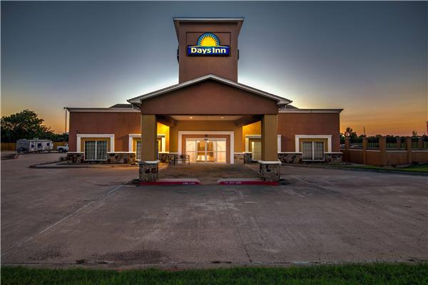 Days Inn by Wyndham Rockdale Texas in Rockdale, Texas, United States