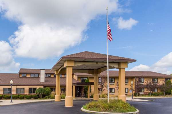 Days Inn by Wyndham Sheboygan/The Falls in Sheboygan Falls, Wisconsin, United States