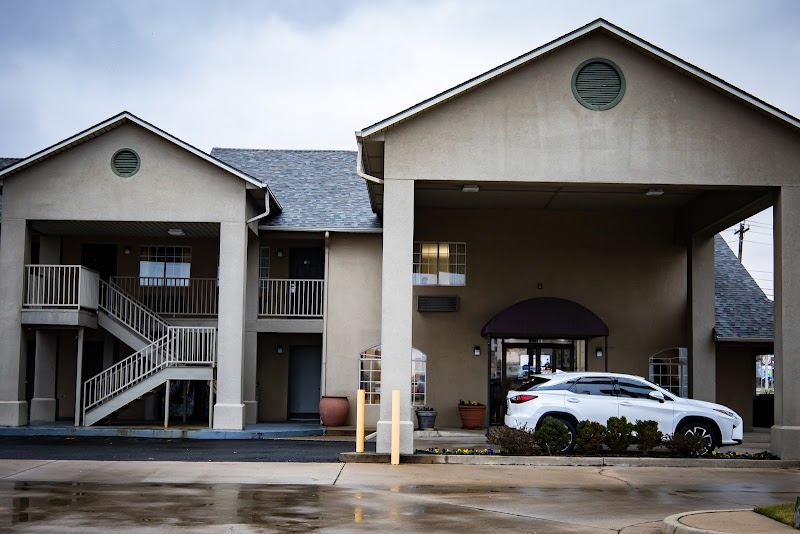 Days Inn by Wyndham Wagoner in Wagoner, Oklahoma, United States