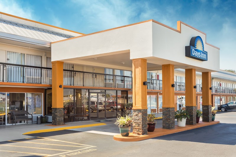 Days Inn by Wyndham Wildwood I-75 in Wildwood, Florida, United States