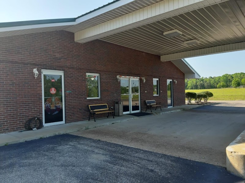 Deerfield Inn in Lexington, Tennessee, United States